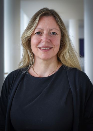 Portraitbild von Prof. Dr. Astrid Swenson